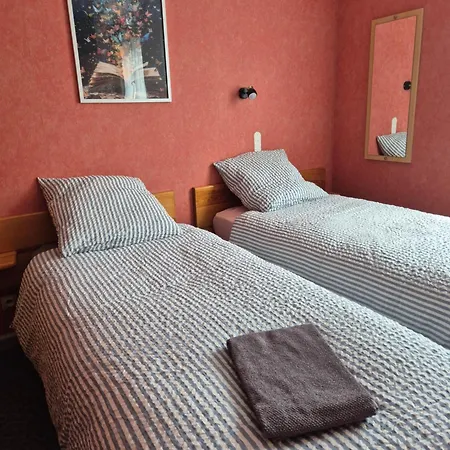 Bin Vendued Cha Nous Inn Le Monastier sur Gazeille